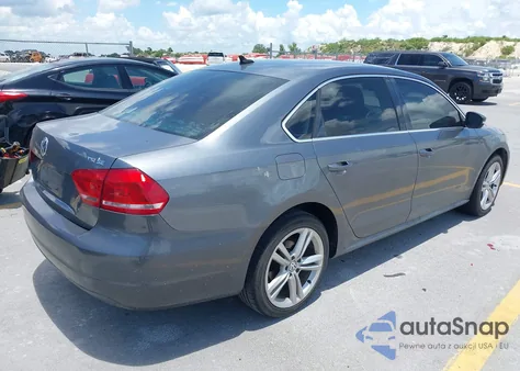 2014 Volkswagen Passat 1.8T Se из США, поврежденный, VIN 1VWBS7A37EC120790